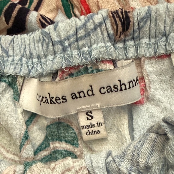 3/$10 cupcakes & cashmere Off The Shoulder Floral Dress in Light Blue and Pink - Picture 2 of 8